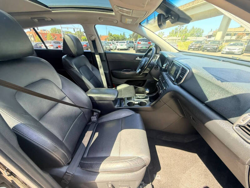 2017 Kia Sportage EX
