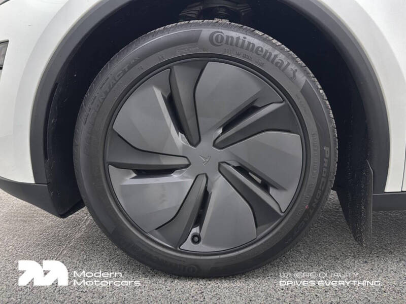 2026 Tesla Model Y Long Range