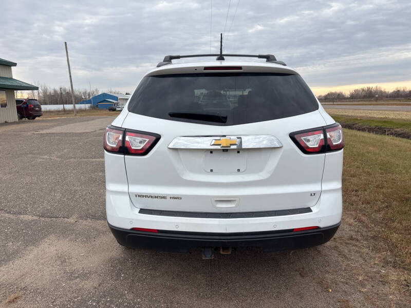 2017 Chevrolet Traverse LT