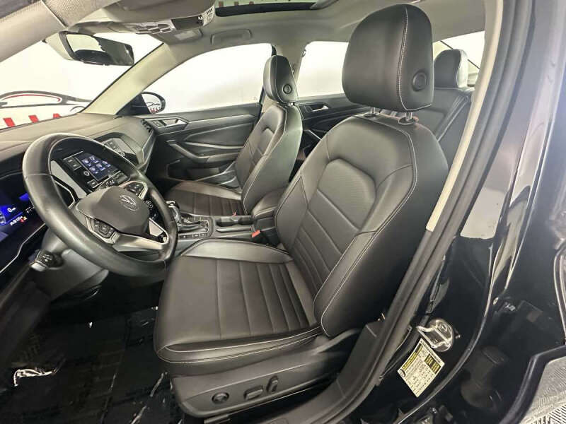 2022 Volkswagen Jetta SE