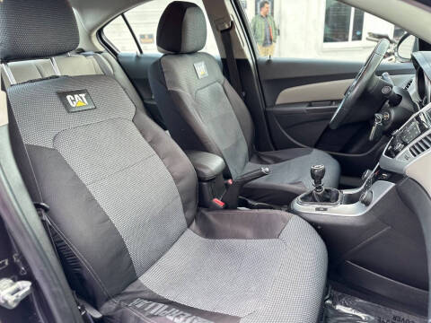 2016 Chevrolet Cruze Limited 1LT Manual