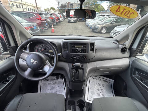 2014 Nissan NV200 S