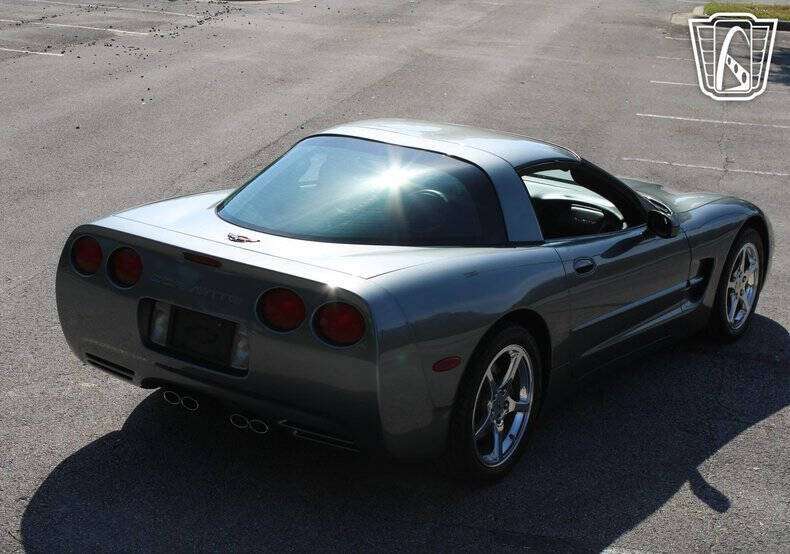 2004 Chevrolet Corvette