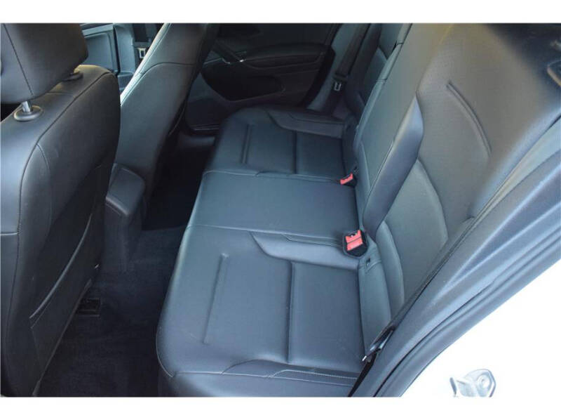 2020 Volkswagen Golf TSI