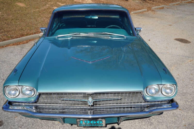 1964 Ford Thunderbird