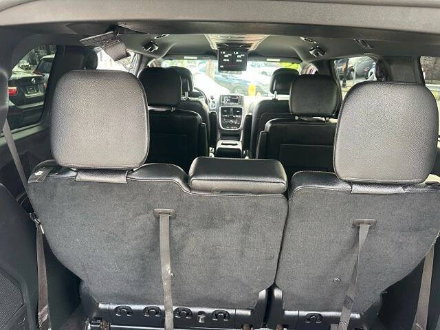 2016 Dodge Grand Caravan R/T