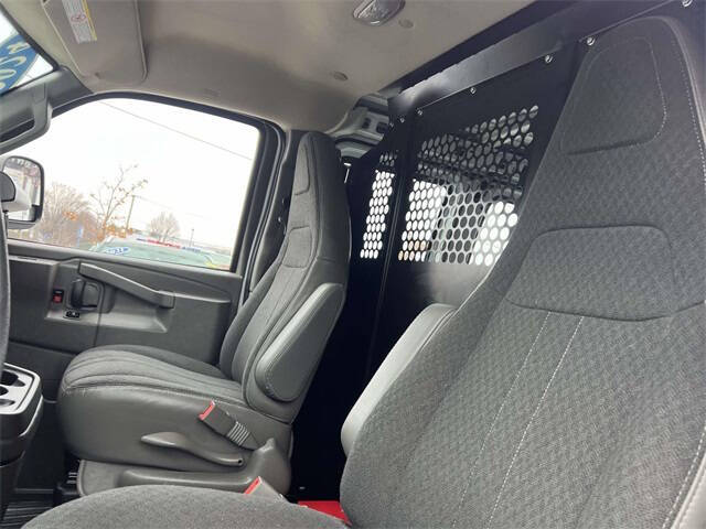 2024 Chevrolet Express 2500