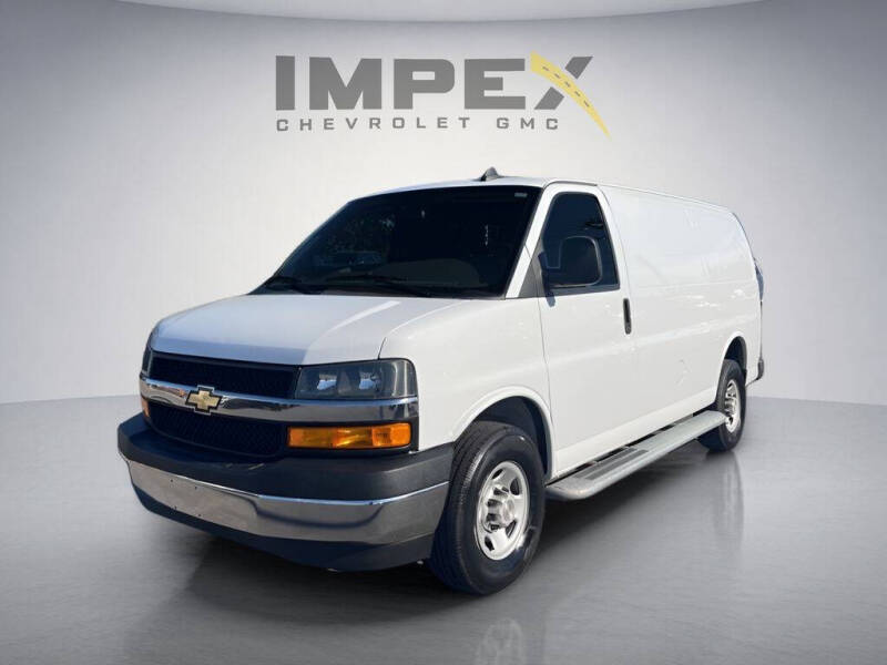 2023 Chevrolet Express Cargo