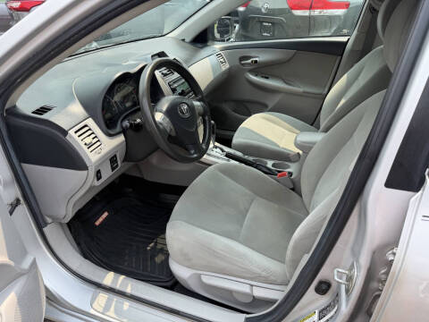 2012 Toyota Corolla LE
