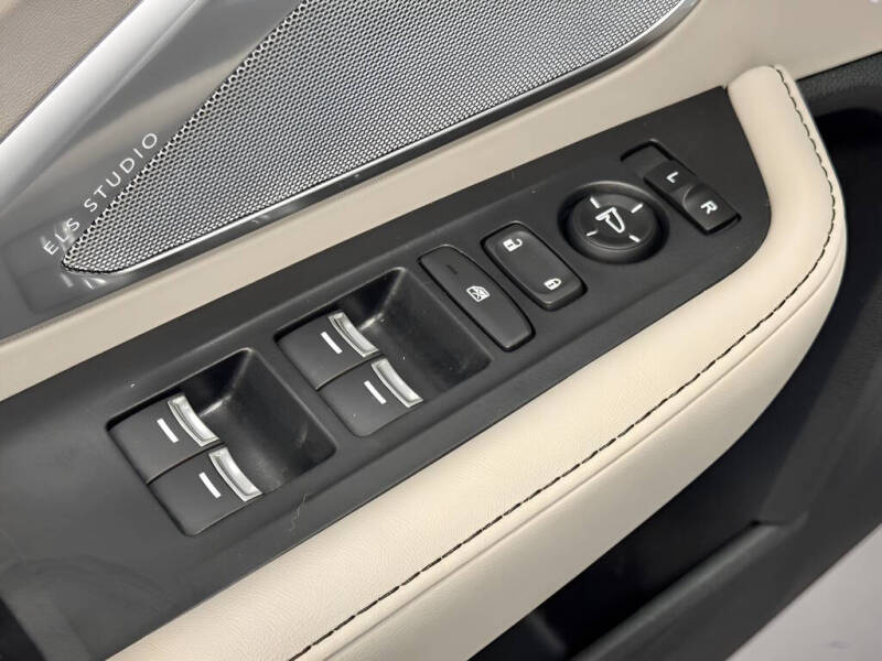 2025 Acura RDX SH-AWD w/Tech