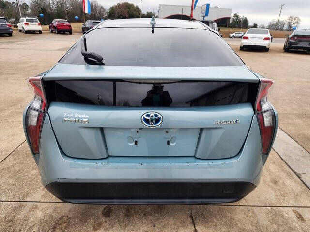 2016 Toyota Prius Two