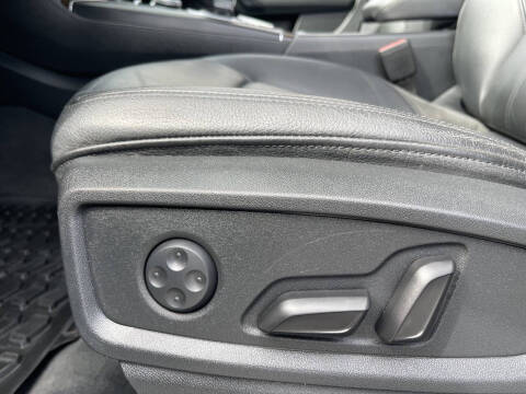 2020 Audi Q5 quattro Premium 45 TFSI