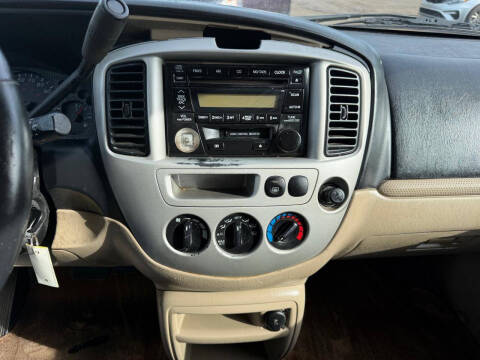 2003 Mazda Tribute ES-V6