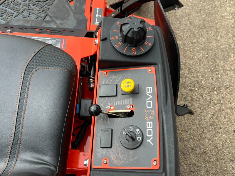 Bad Boy MZ Rambler 42