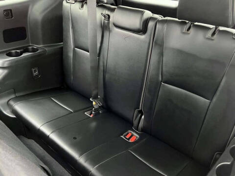 2020 Toyota Highlander Hybrid XLE