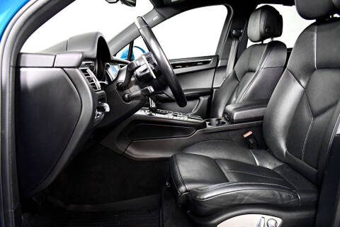 2019 Porsche Macan S