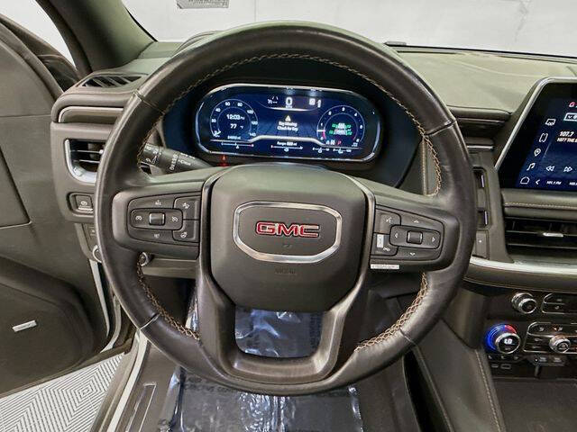 2023 GMC Yukon XL AT4