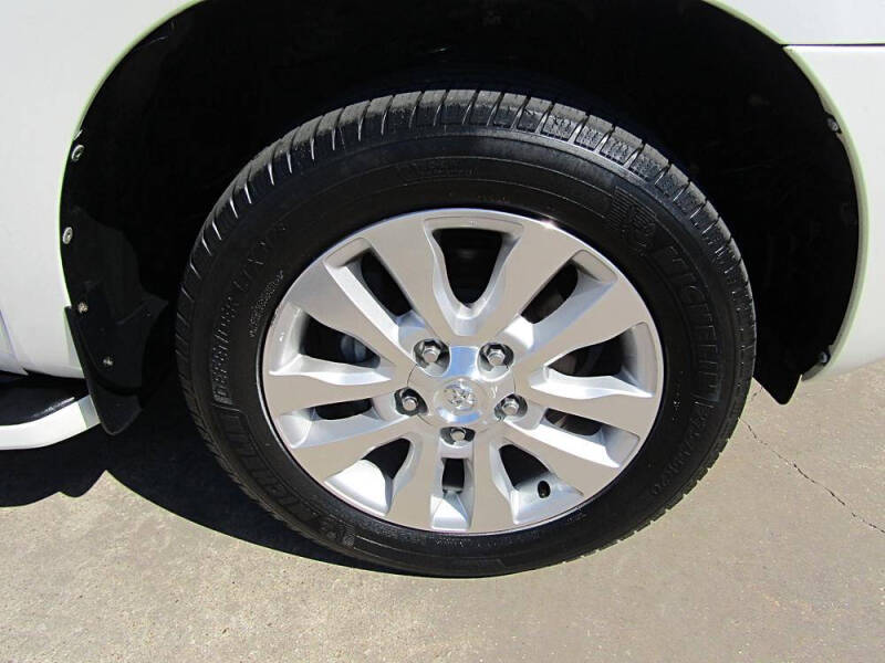 2014 Toyota Sequoia Platinum