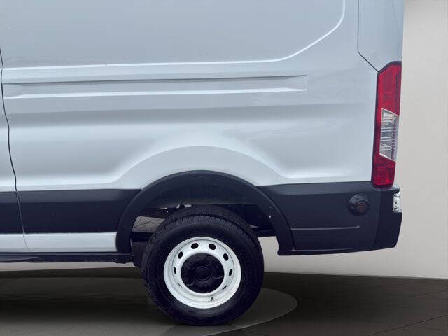 2024 Ford Transit 250