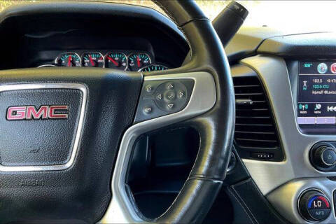 2017 GMC Yukon SLT