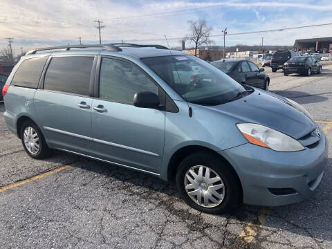 2006 Toyota Sienna for sale at YASSE'S AUTO SALES in Steelton PA