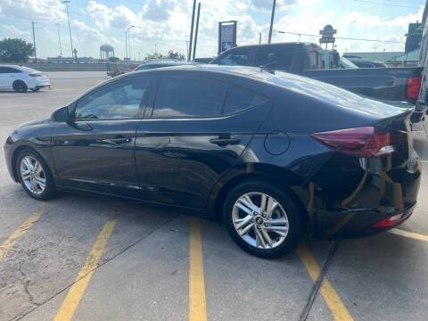 2020 Hyundai Elantra