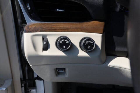 2018 Cadillac Escalade ESV Premium Luxury