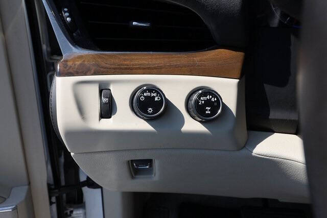 2018 Cadillac Escalade ESV Premium Luxury