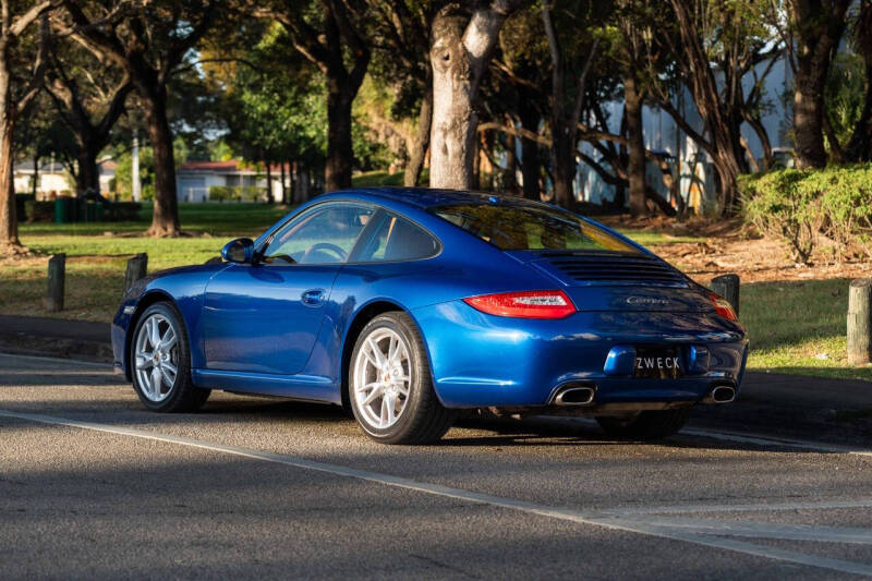 2011 Porsche 911 Carrera