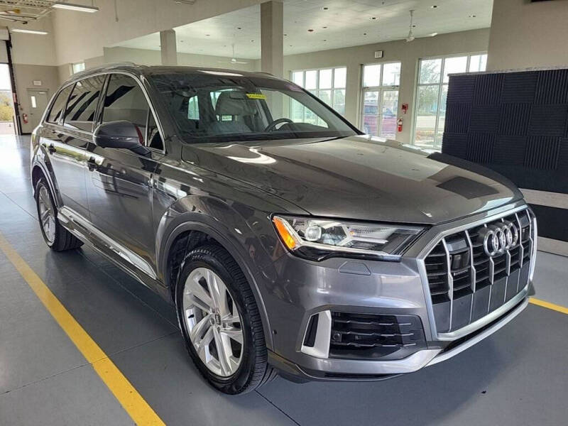 2020 Audi Q7 quattro Premium Plus 55 TFSI