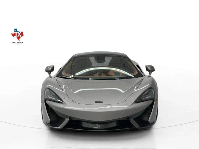 2017 McLaren 570GT