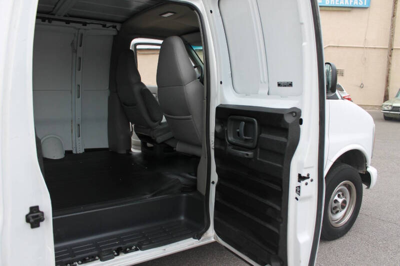 1998 GMC Savana G2500