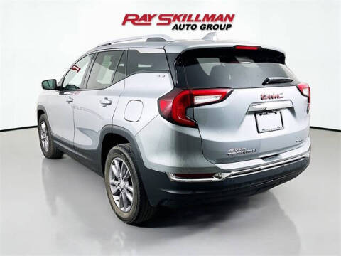 2024 GMC Terrain SLT