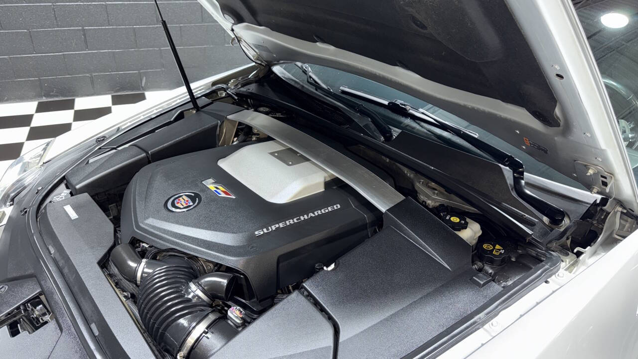 2014 Cadillac CTS-V 35