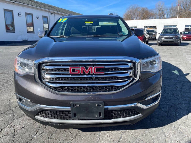 2017 GMC Acadia SLE-2