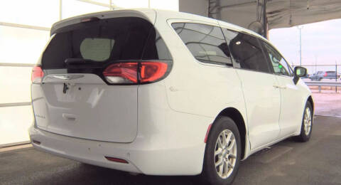 2018 Chrysler Pacifica LX