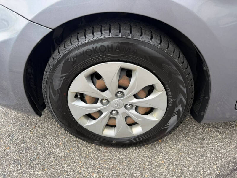 2017 Hyundai Accent