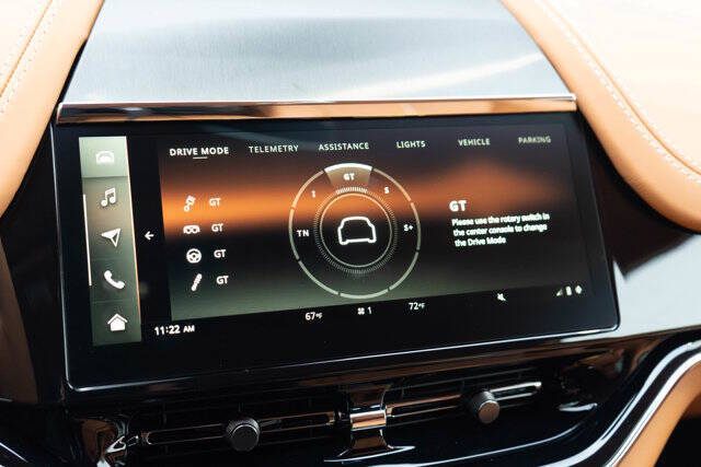 2026 Aston Martin DBX S