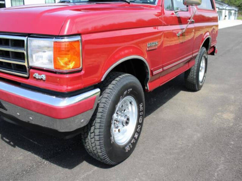 1991 Ford Bronco's photo