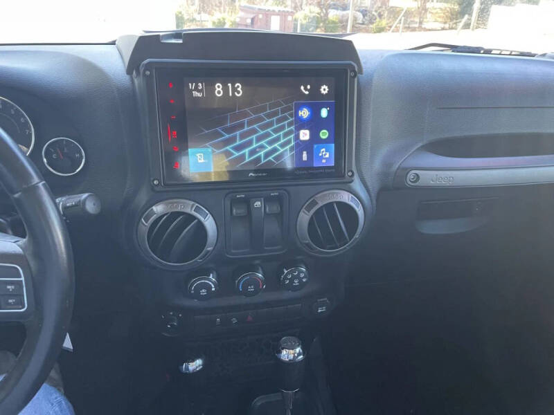 2016 Jeep Wrangler Willys Wheeler