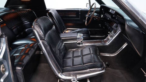 1966 Ford Thunderbird