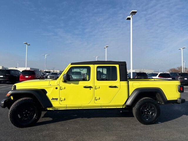 2023 Jeep Gladiator Sport
