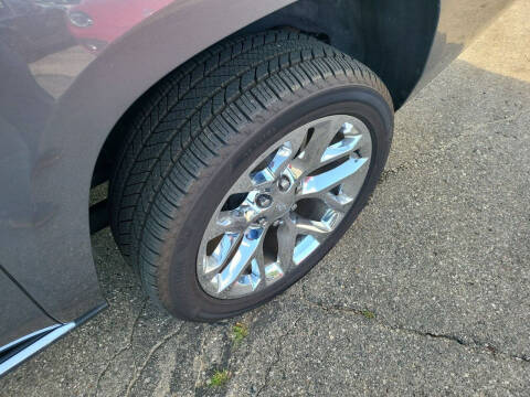 2018 Cadillac Escalade ESV Platinum