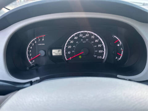 2011 Toyota Sienna Base 7-Passenger