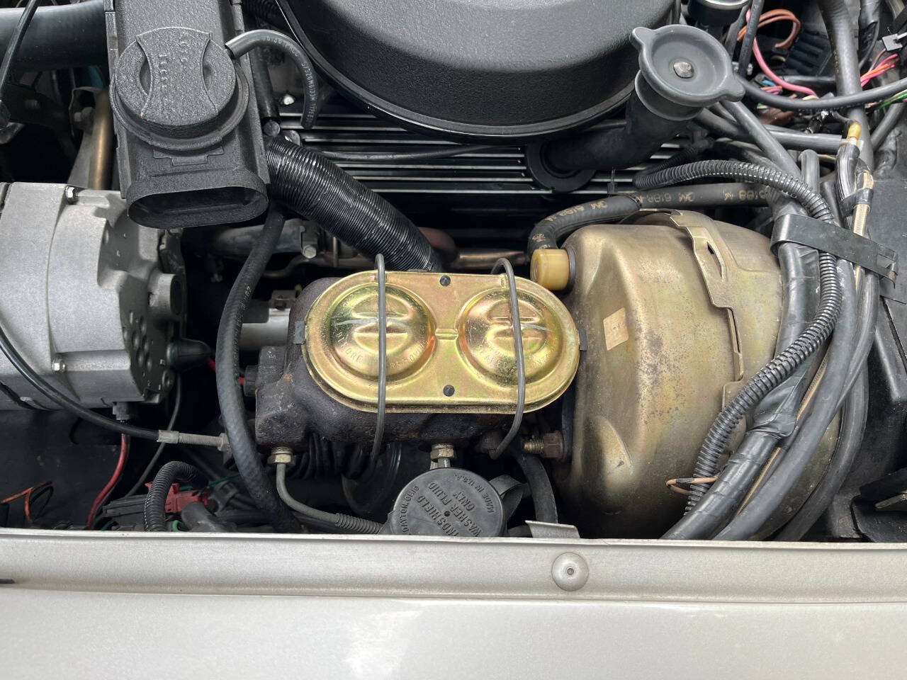1982 Chevrolet Corvette 18