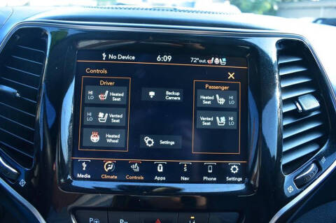 2019 Jeep Cherokee Overland