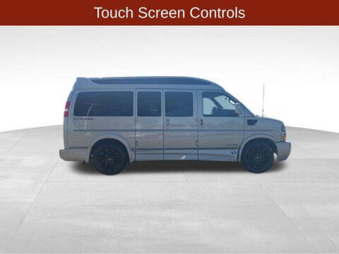 2023 Chevrolet Express 2500
