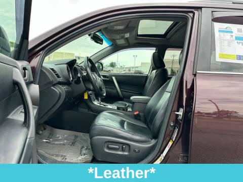 2013 Toyota Highlander SE