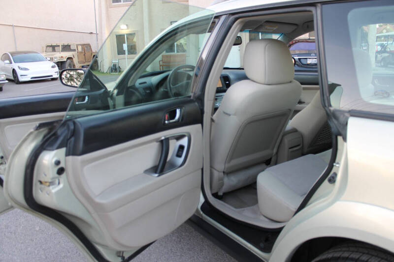 2007 Subaru Outback 2.5i