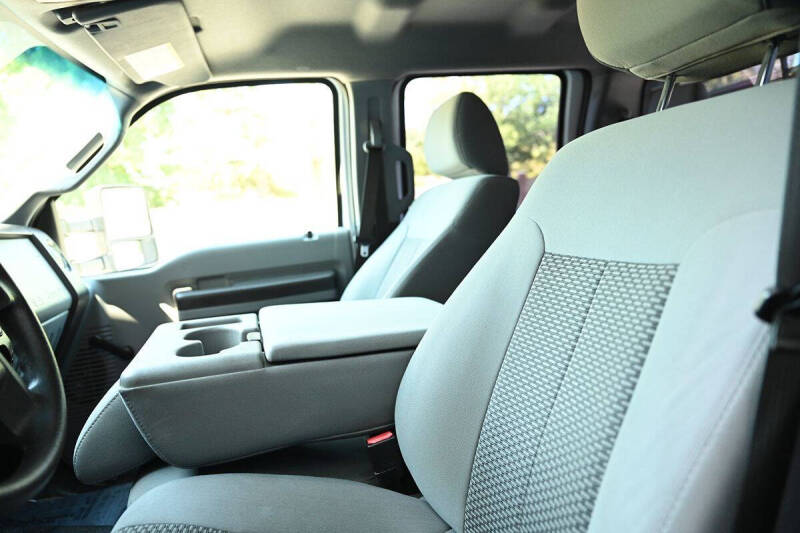 2013 Ford F-350 Super Duty XL